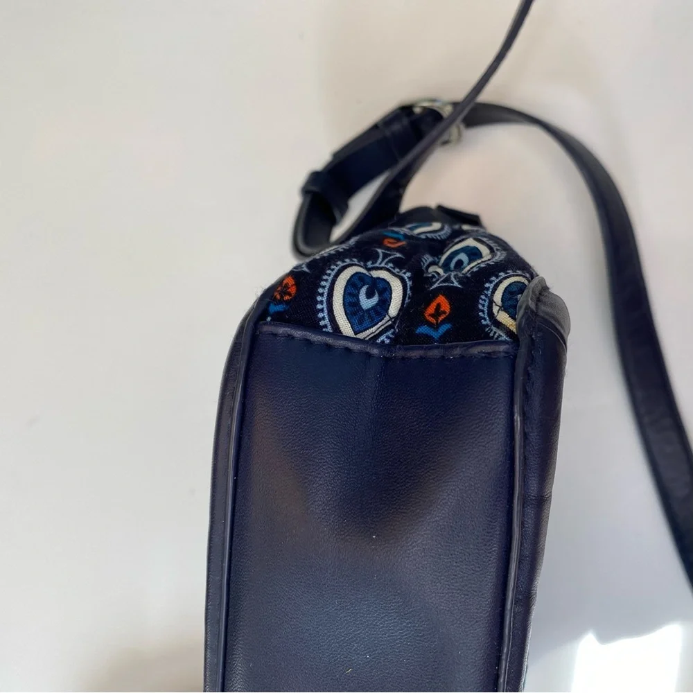 Vera Bradley Women's Trimmed Trapeze Crossbody Purse Marrakesh Motifs Bag Blue